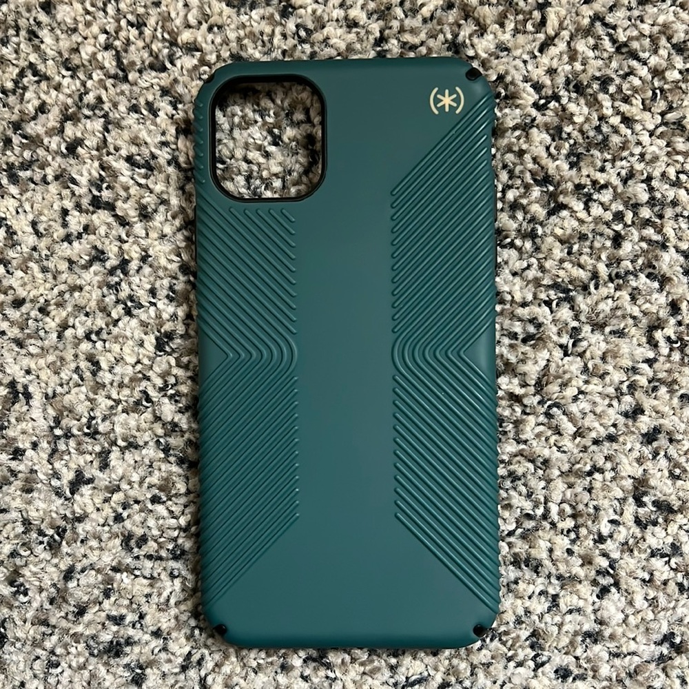 11 Pro Max Speck Case